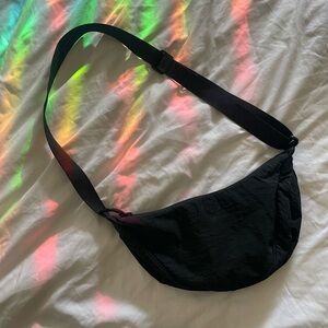 Uniqlo black Crossbody Bag